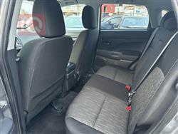 ميتسوبيشي أوتلاندر سبورت